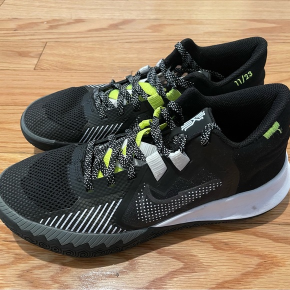 Nike Kyrie Flytrap V black/white mens size 8 - Picture 6 of 8